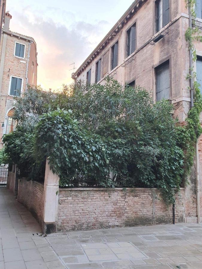 Residenza Oleandro Rosa Lägenhet Venedig Exteriör bild